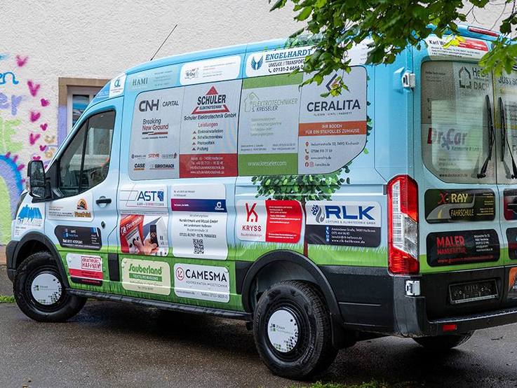 Neckartalschule - folierter gesponsorter Ford Transit Kombi L2/H2 9-Sitzer