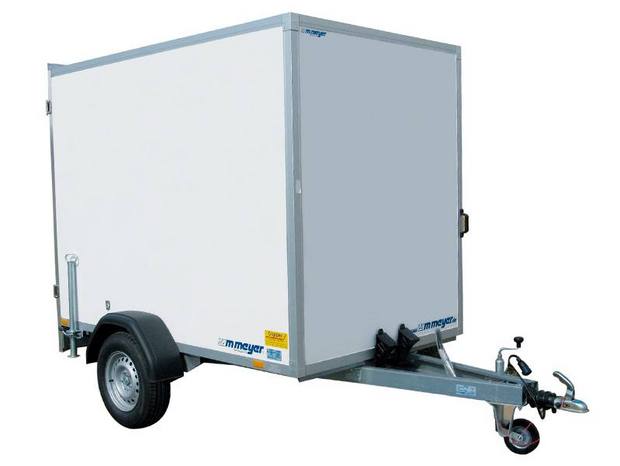 Kofferanhänger 750 kg freigestellt