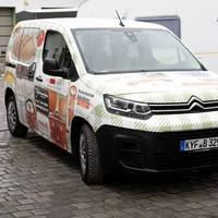 Foliertes gesponsortes Kühlfahrzeug Citroën Jumper für die Tafel Sondershausen