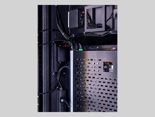 Detail Innenleben Terminal