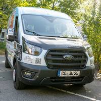 Folierter gesponsorter Ford Transit für das Kinder- und Jugendzentrum Wüstenahorn in Coburg
