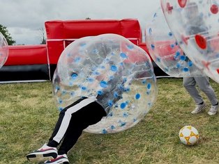 bubble ball arena foerderung unterstuetzng