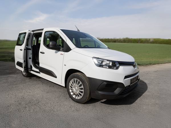 Personenfahrzeuge Personenfahrzeuge