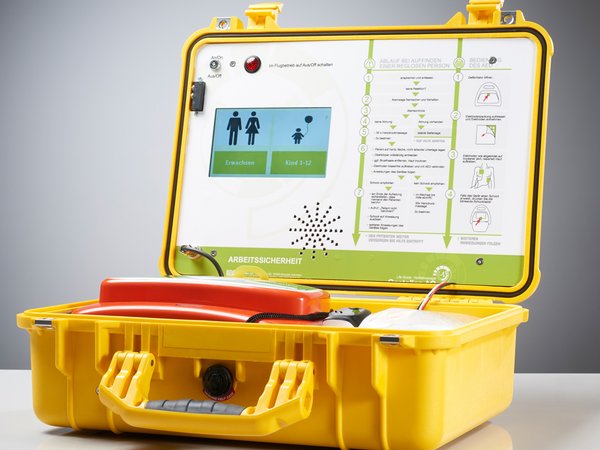 vollausgestatteter Rettungskoffer gelb Lebensrettungskoffer.jpg