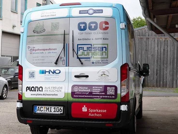 Maria im Tann Zentrum für Kinder-, Jugend- & Familienhilfe Ford Transit Heck