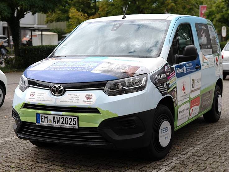 Folierter gesponsorter Toyota Proace City L1 Kombi 5-Sitzer für die AWO KV Breisgau-Hochschwarzwald/Emmendingen e.V.