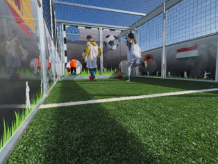 kinder schiessen auf die torwand im speed goal